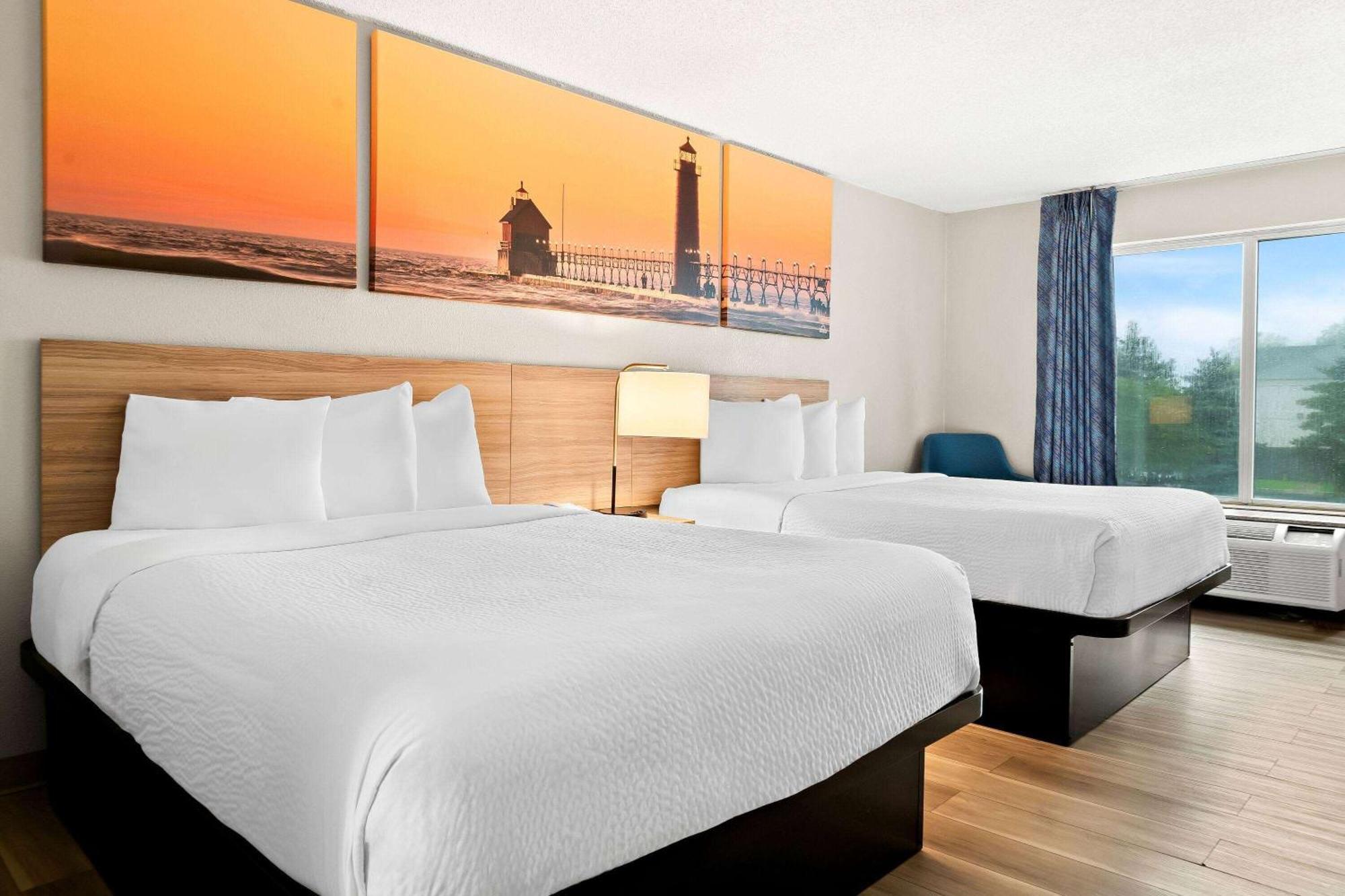 Days Inn & Suites By Wyndham Warren Ngoại thất bức ảnh