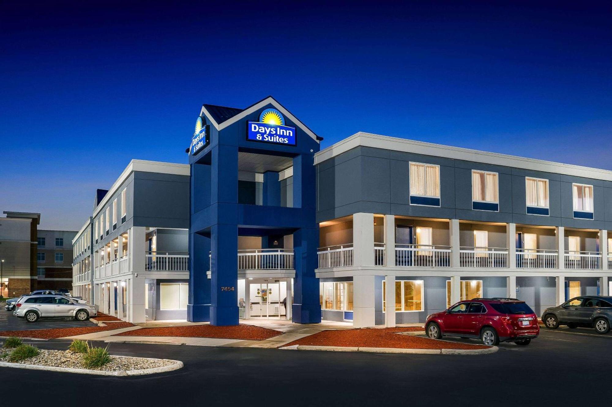 Days Inn & Suites By Wyndham Warren Ngoại thất bức ảnh